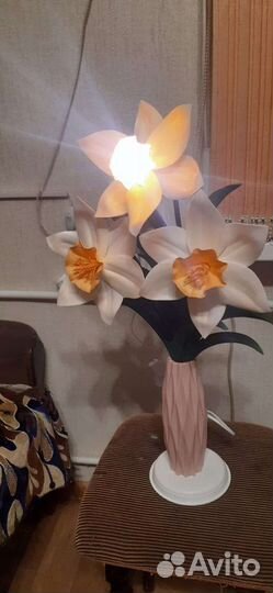 Ростовые цветы, букеты, светильники, торшеры