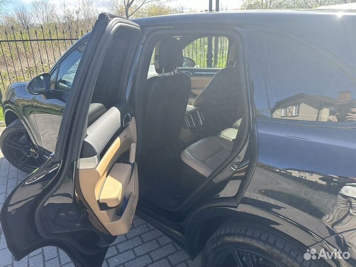 Porsche Cayenne 3.0 AT, 2016, 170 000 км