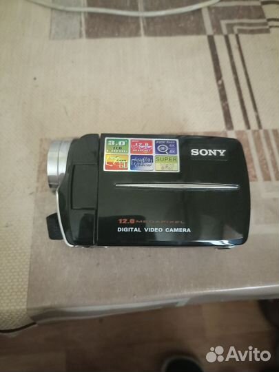 Видеокамера sony