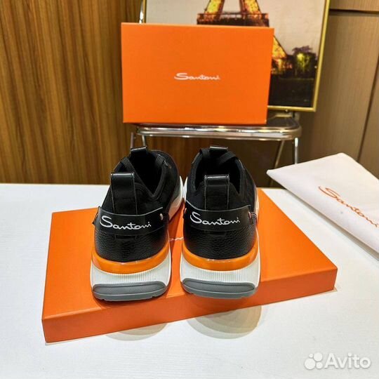 Стильные кроссовки Santoni для повседневной носки