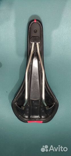 Велосипедное седло Forza Cirrus pro