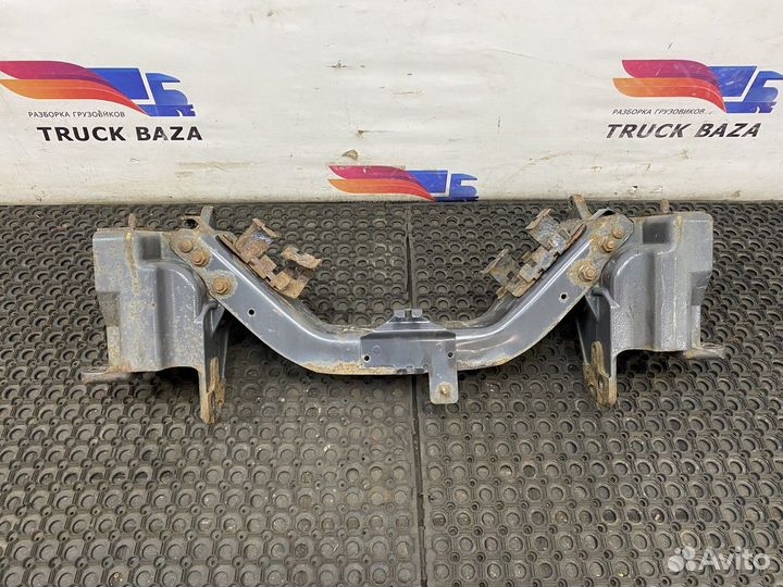 Траверса рамы поперечная Renault Premium