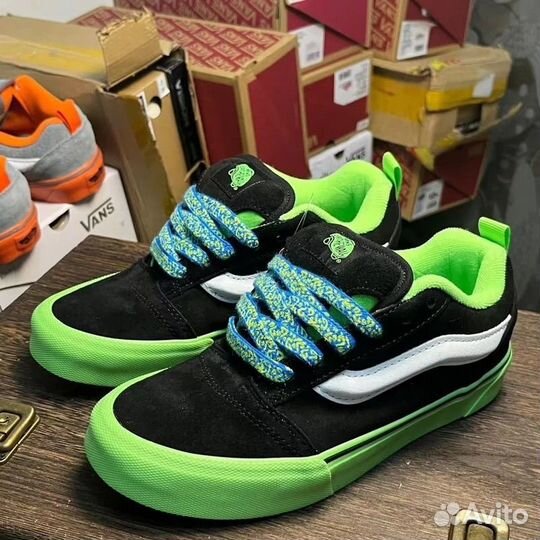 Кеды Vans Knu Skool 'Pop Outsole Green'