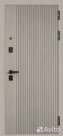 Дверь с зеркалом