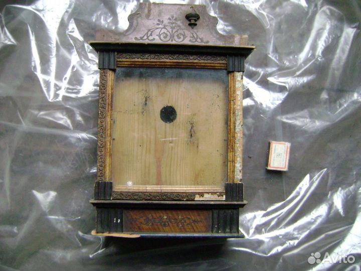 Старина(зажигалка и корпус из под часов)