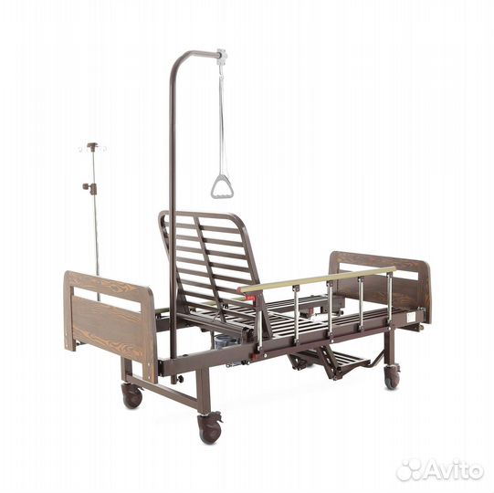 Медицинская кровать для инвалидов