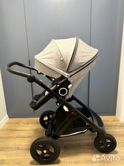 Прогулочная коляска stokke trailz