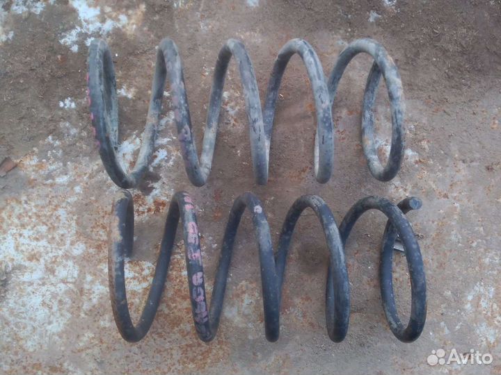 Пружина Вольво s60 s80