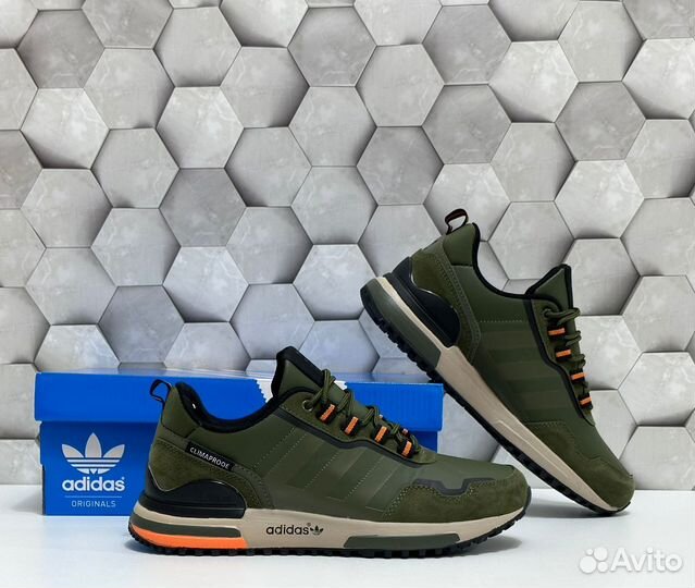 Кроссовки adidas