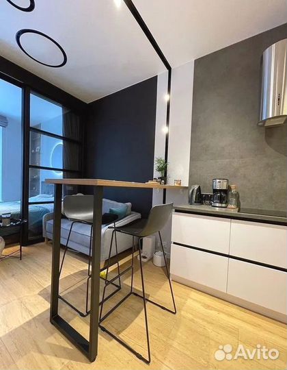 Кухонный гарнитур на заказ от фабрики