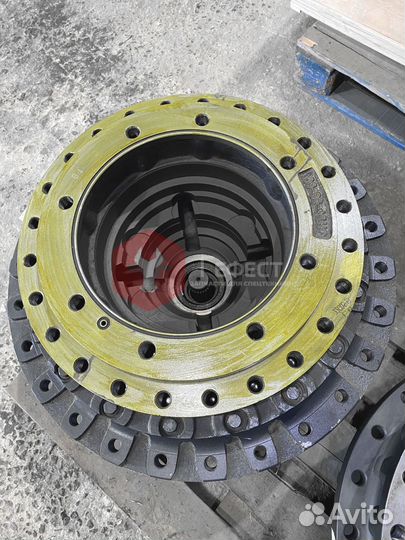 Бортовой редуктор EC140BLC 14673444