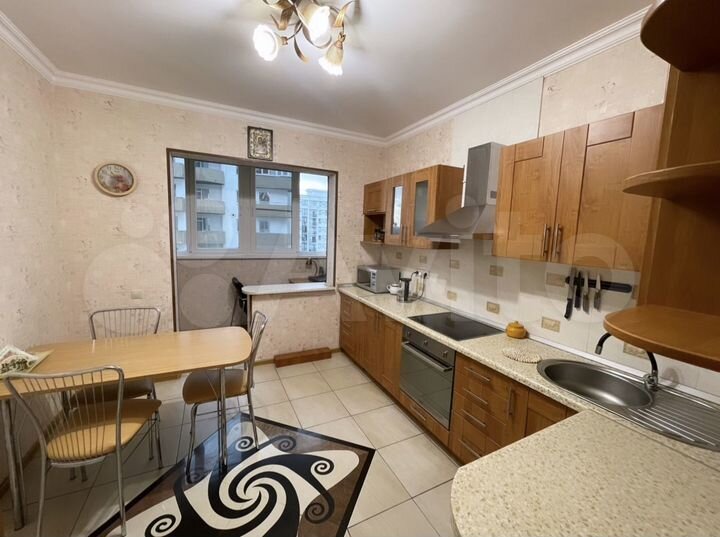 2-к. квартира, 71,7 м², 13/16 эт.