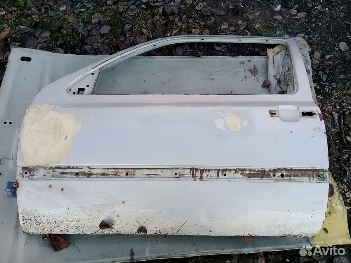 Дверь левая кузов купе Volkswagen Golf 3