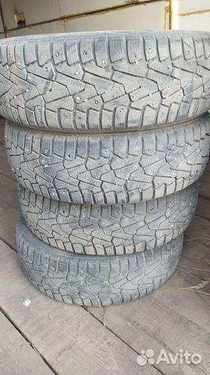 Pirelli Ice Zero 185/65 R15 92T