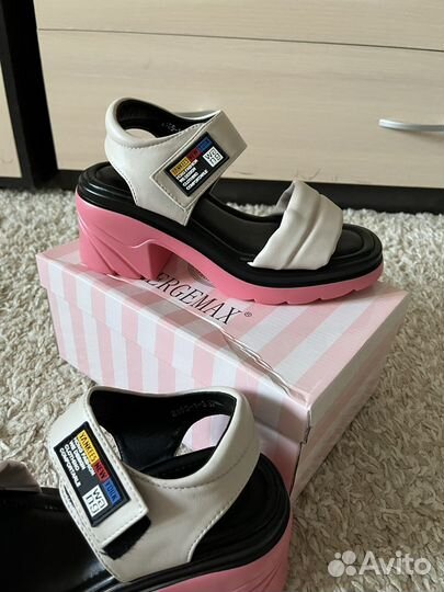 Туфли босоножки 36 новые