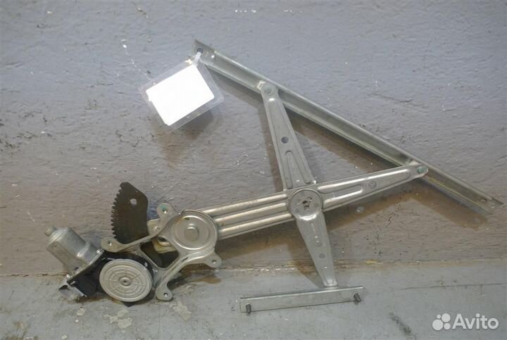 Стеклоподъемник электр. задний правый Nissan Tean