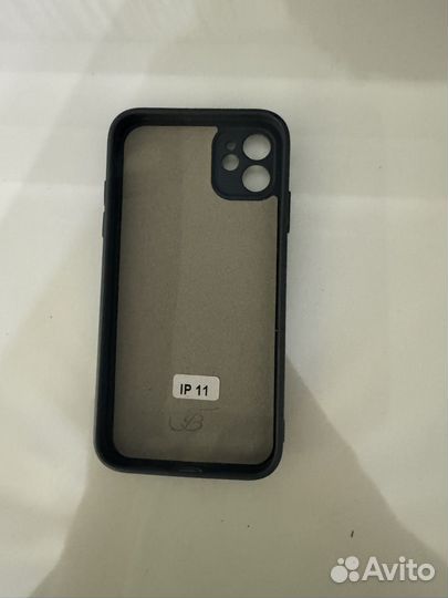 Чехол на iPhone 11