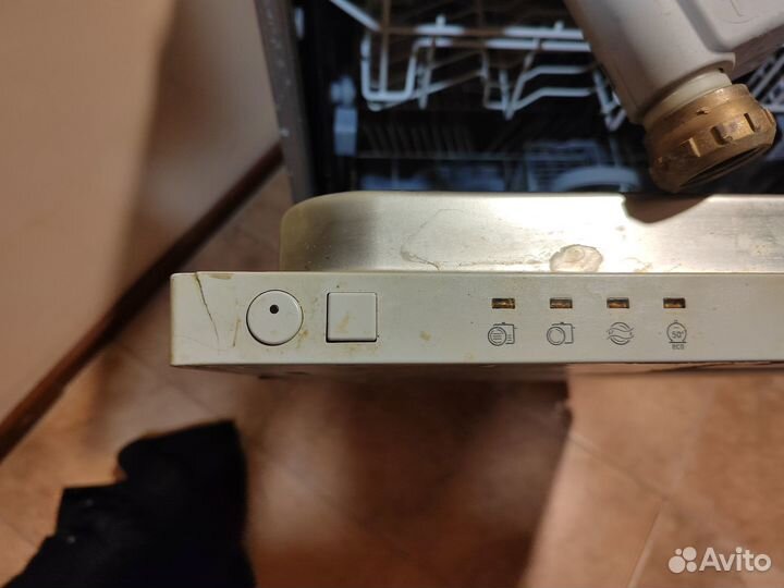 Посудомоечная машина Ariston на запчасти