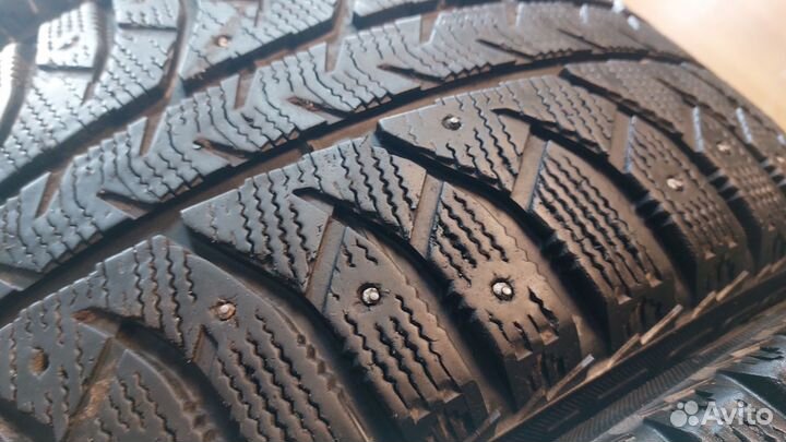Bridgestone Ice Cruiser 7000 235/50 R18 101T