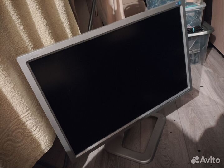 Монитор Samsung 24 дюйма