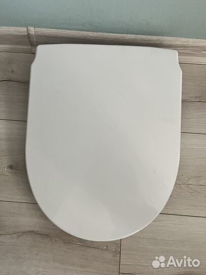 Сиденье для унитаза новое