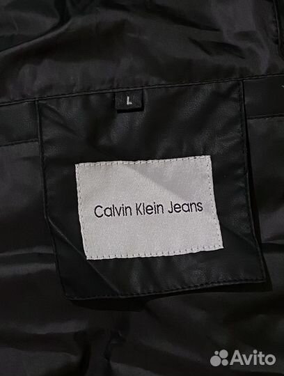 Calvin Klein пуховик