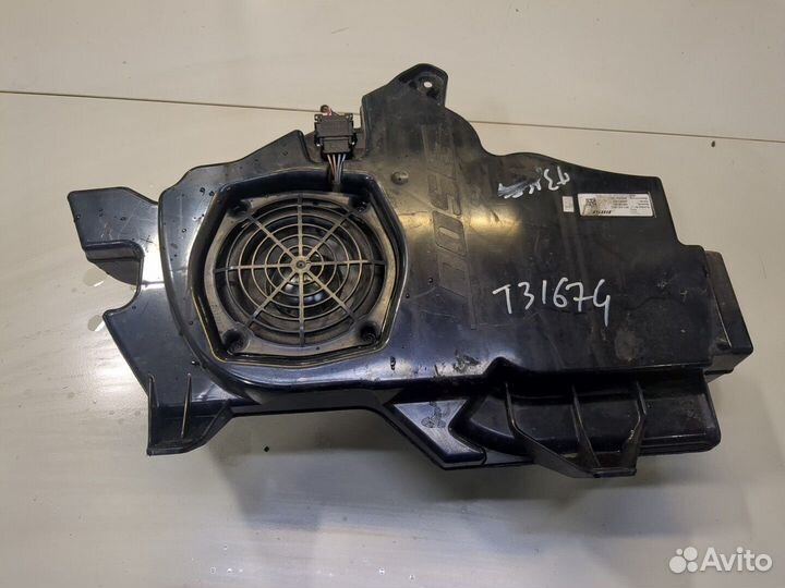 Сабвуфер Audi A3 (8P), 2009