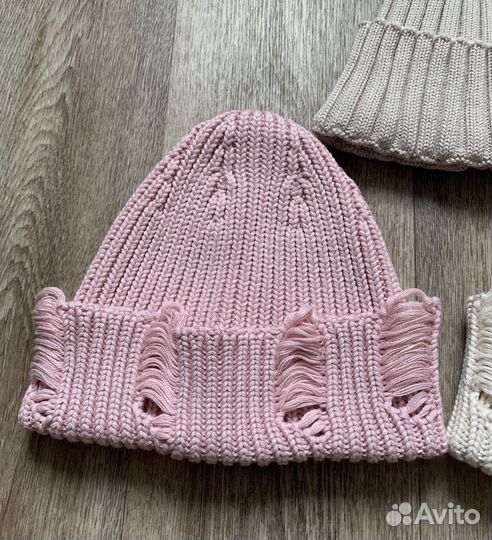 Шапки женские, весна, осень