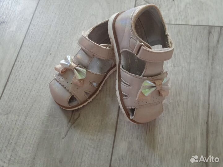 Сандали 24 р