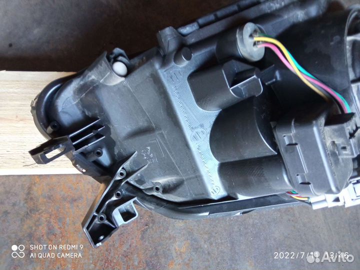 Фара передняя левая