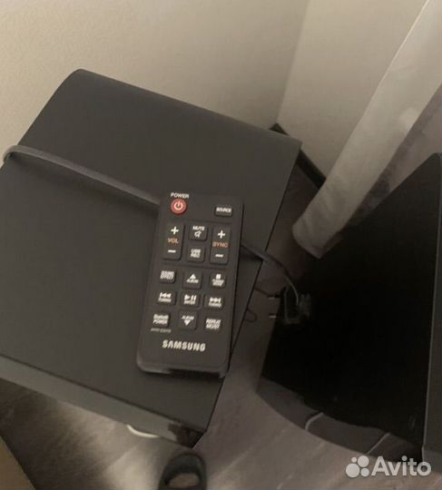 Bluetooth колонки Samsung Sound Tower TW-H5500