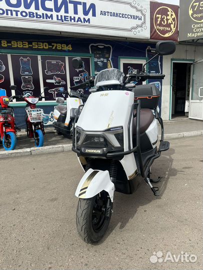 Электрический мопед 1.2 кВт