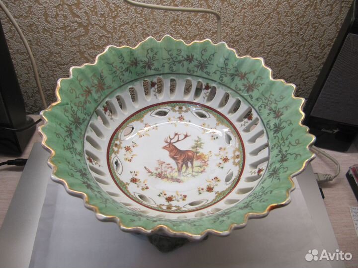 Графин,кувшин,конфетница,салатницы