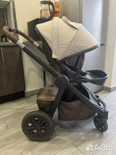 Коляска Happy Baby Mommer Pro 2 в 1