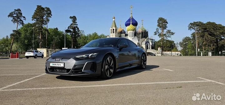 Audi e-tron GT 476 л.с. AT, 2023, 240 км