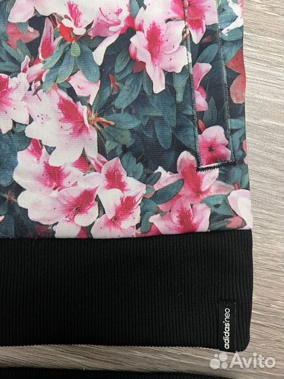 Женский спортивный костюм adidas neo