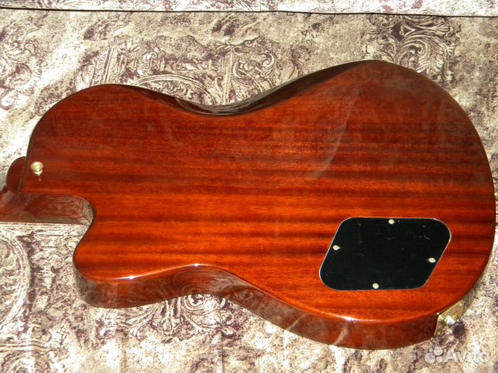 Orville by Gibson Chet Atkins