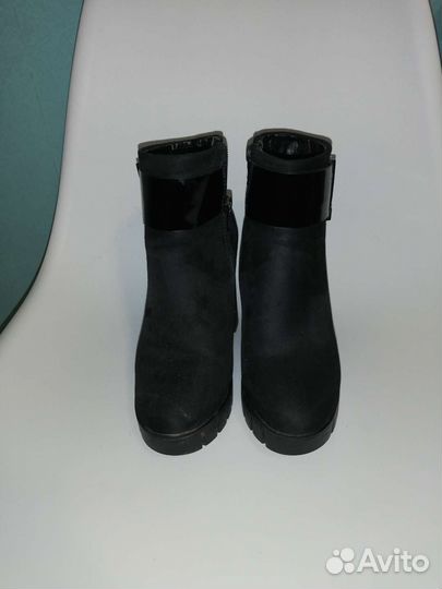 Сапожки осенние женские