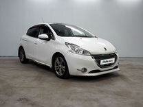 Peugeot 208 1.6 AT, 2013, 145 056 км, с пробегом, цена 755 000 руб.