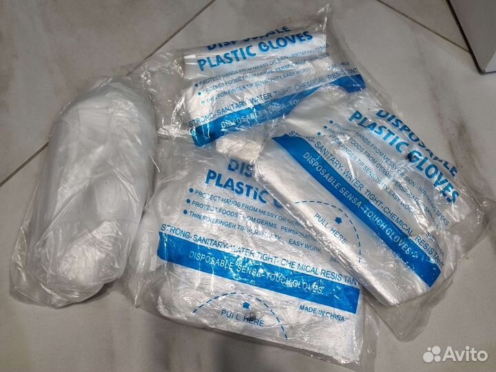 Перчатки одноразовые