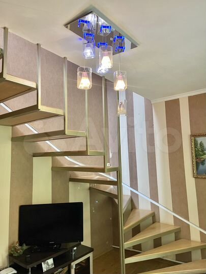 2-к. квартира, 60 м², 3/4 эт.