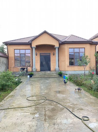 Дом 185 м² на участке 6 сот.