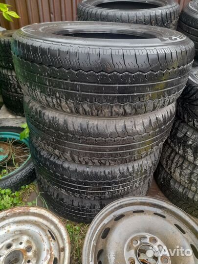 Nexen Classe Premiere 521 215/70 R16C 106T