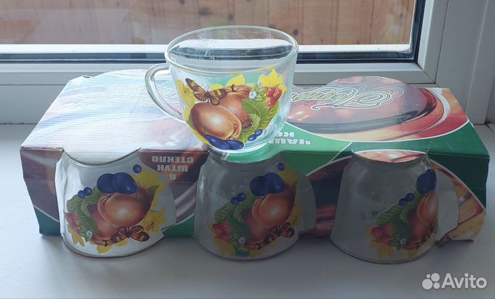 Салатники,заварные чайники,сервировочные блюда