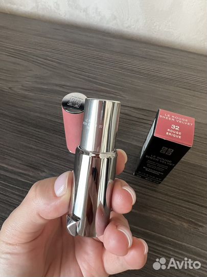 Помада givenchy le rouge sheer velvet
