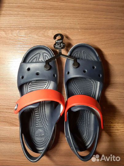 Детские сандалии crocs