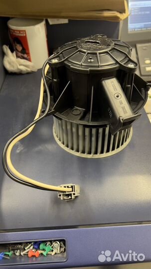 Мотор отопителя (печки) opel Astra J 2010-2017