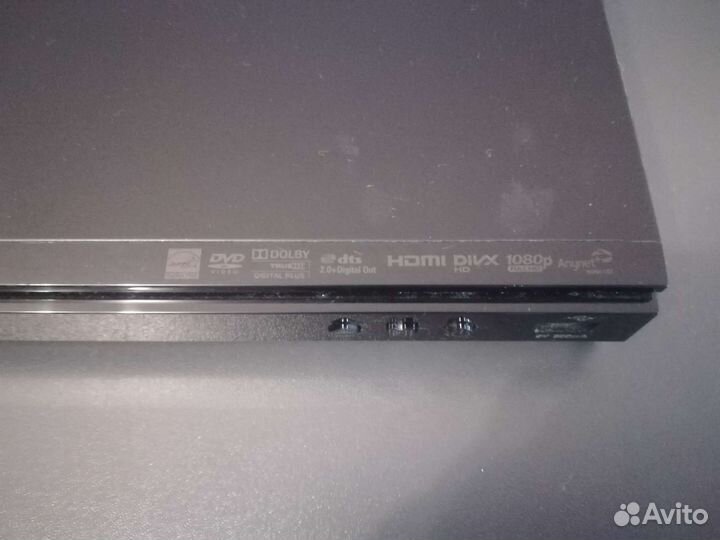 Blue ray плеер Samsung с функцией Smart TV