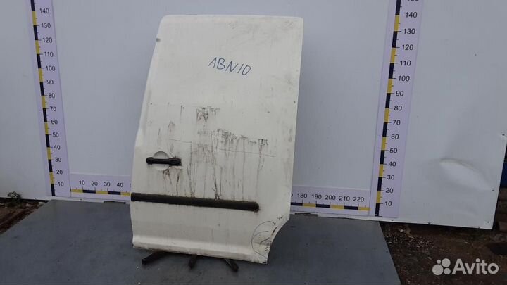 Дверь сдвижная Volkswagen Caddy