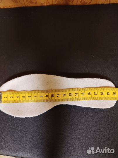 Продам коньки